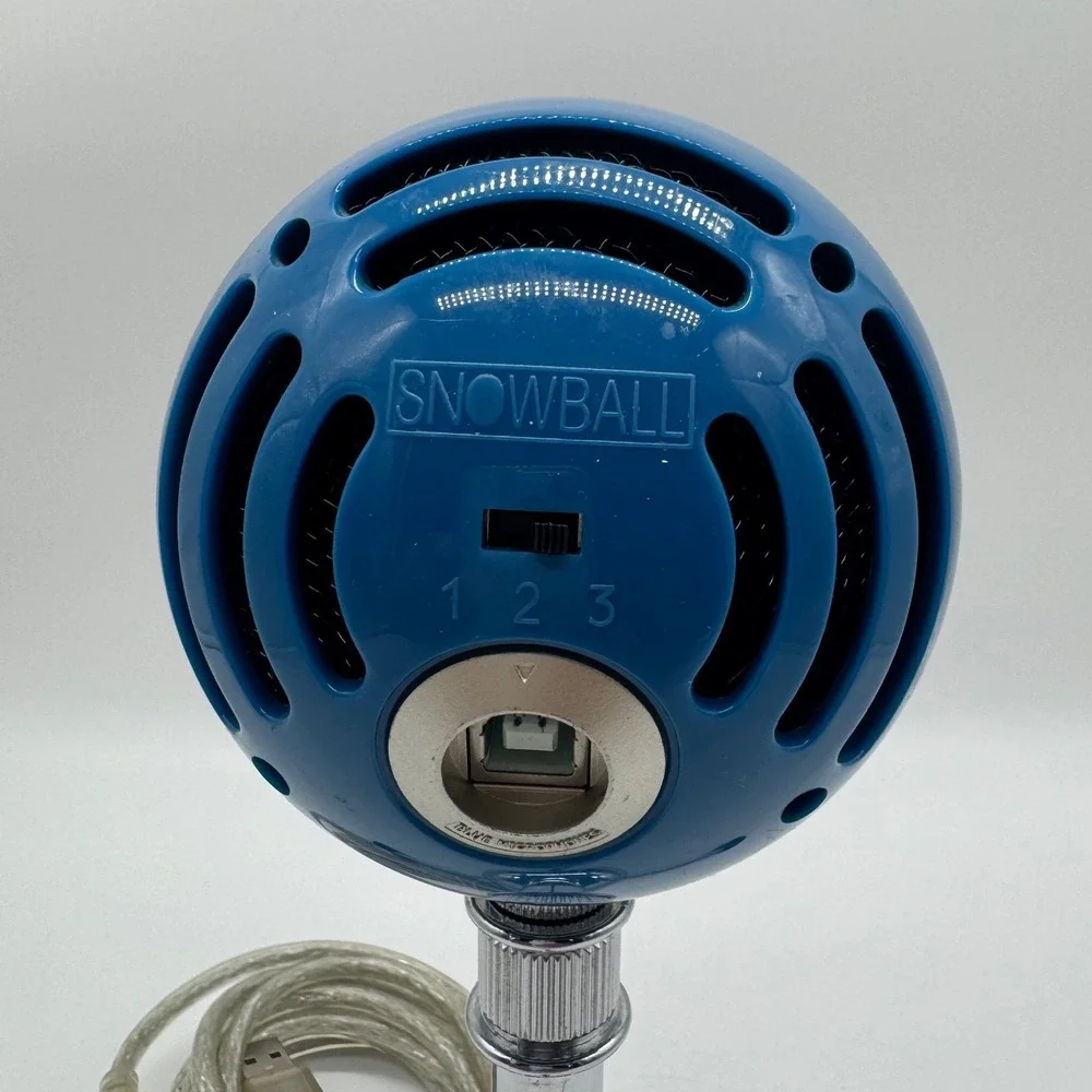 Blue Microphones Snowball USB Condenser Microphone Blue with Tripod Stand Cable